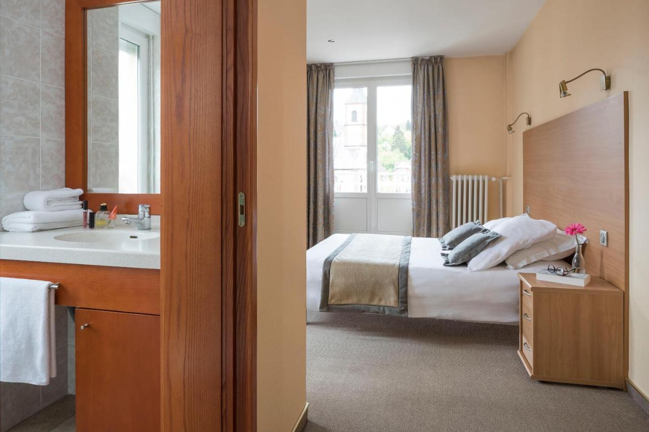 Hotel Restaurant Le Bristol นีเดอร์บรอนน์-เลส์-แบ็งส์ ภายนอก รูปภาพ